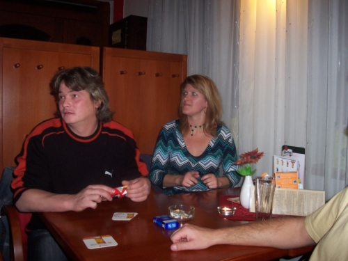 100 6447 (1)