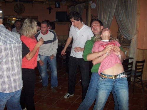 100 9766 (1)