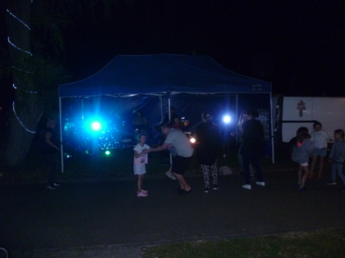 REMIX - Srpen 2020 - Rožnov p. R. - Camping Rožnov - Taneční večer se skupinou REMIX